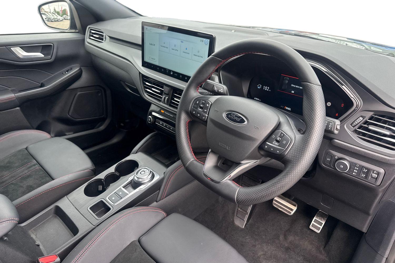 Ford KUGA Photo 8