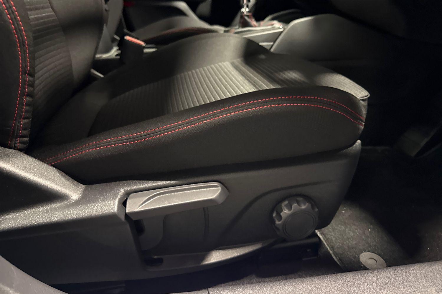 Ford FOCUS Photo 26