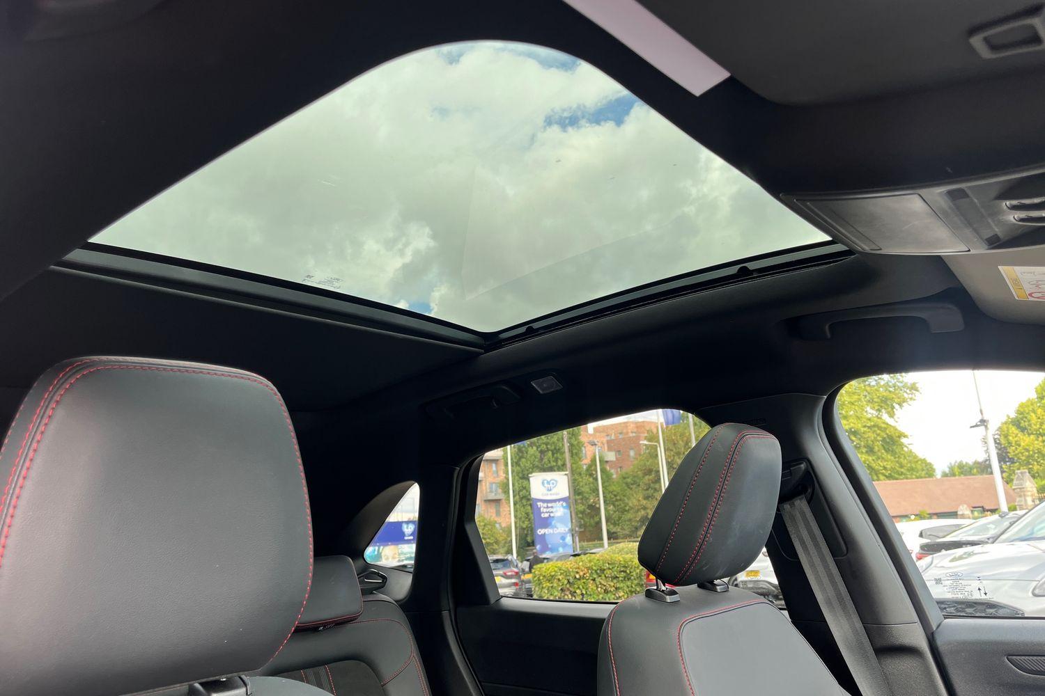 Ford KUGA Photo 44