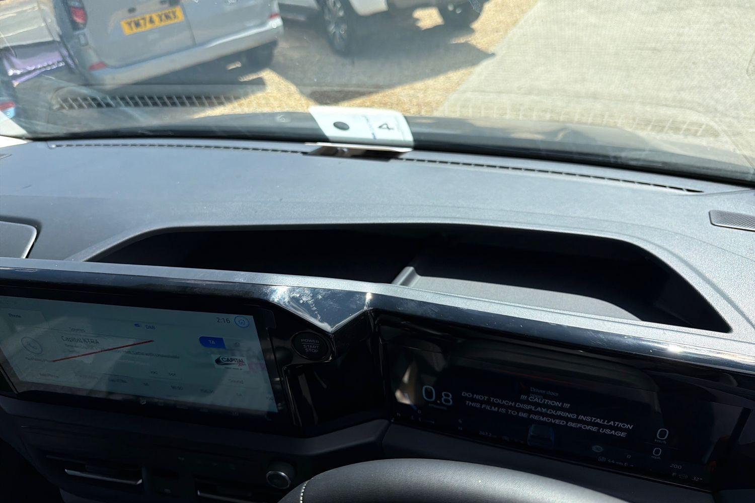 Ford TRANSIT CUSTOM Photo 29