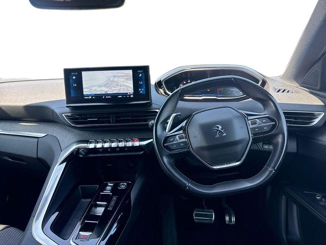 PEUGEOT 5008 Photo 11