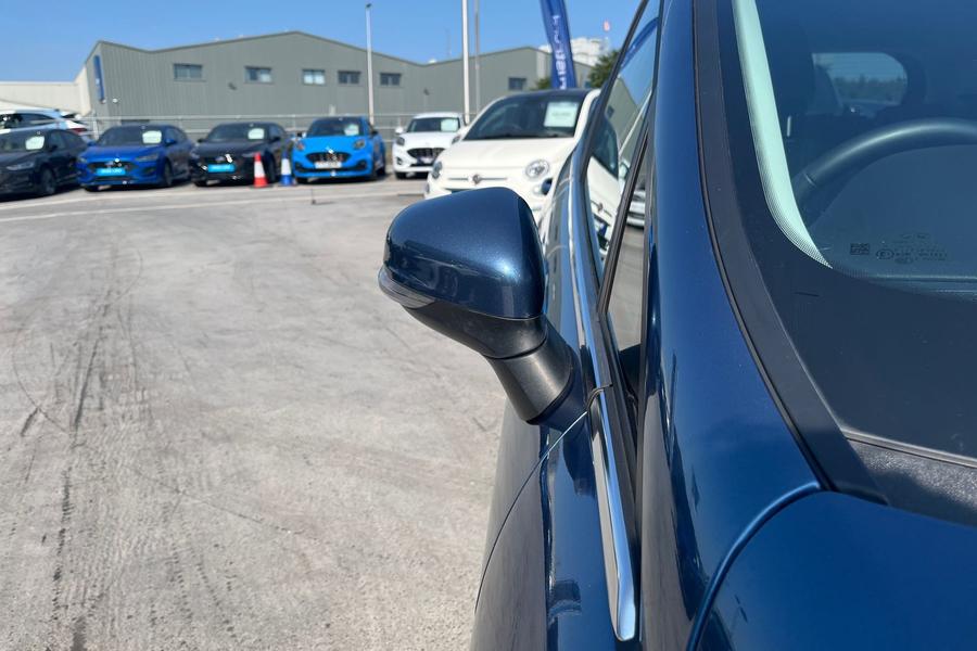 Ford FIESTA Photo autoimg-1a97bcb488c0c1f17cbf4f43342d908151863afb.jpg