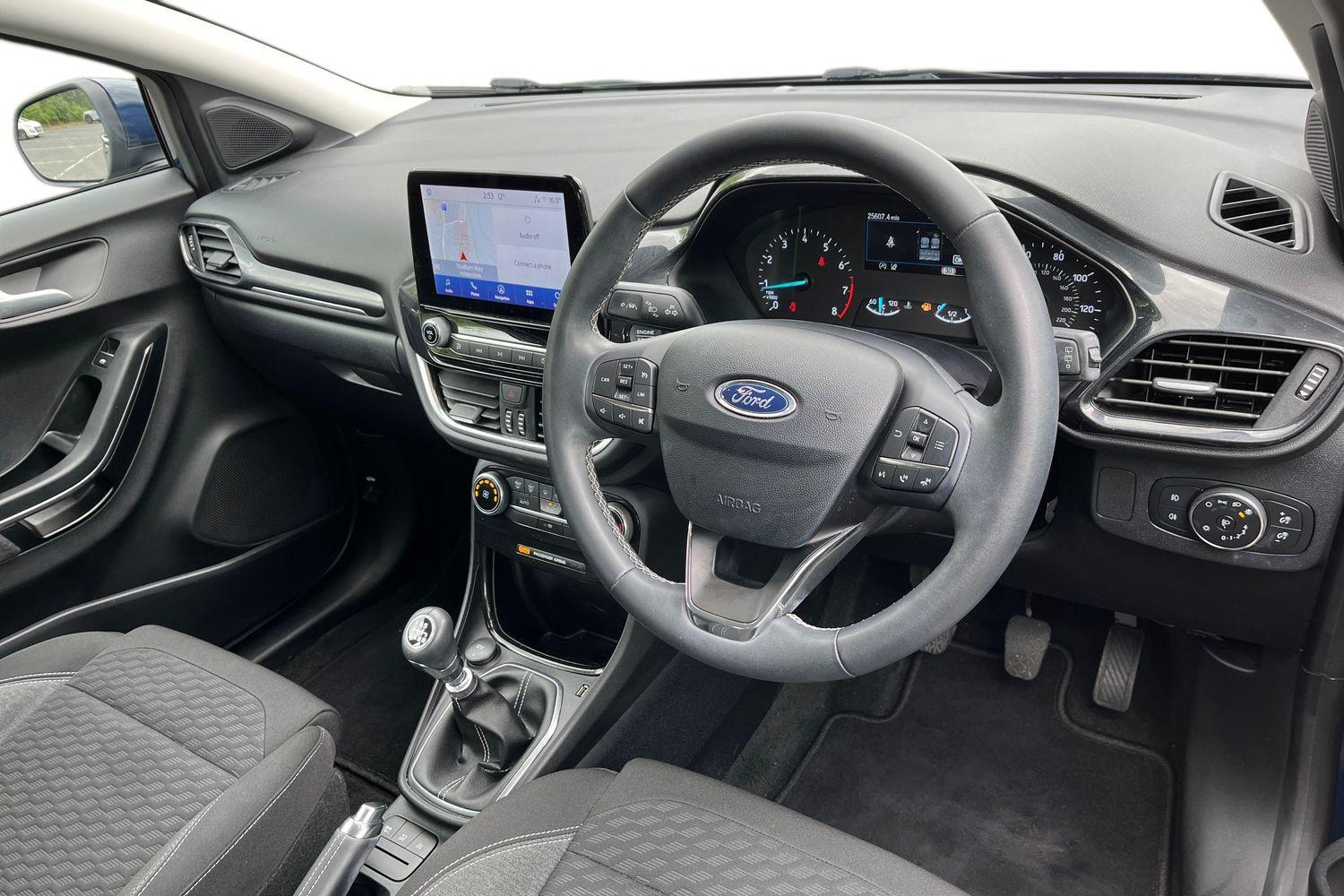 Ford PUMA Photo 8