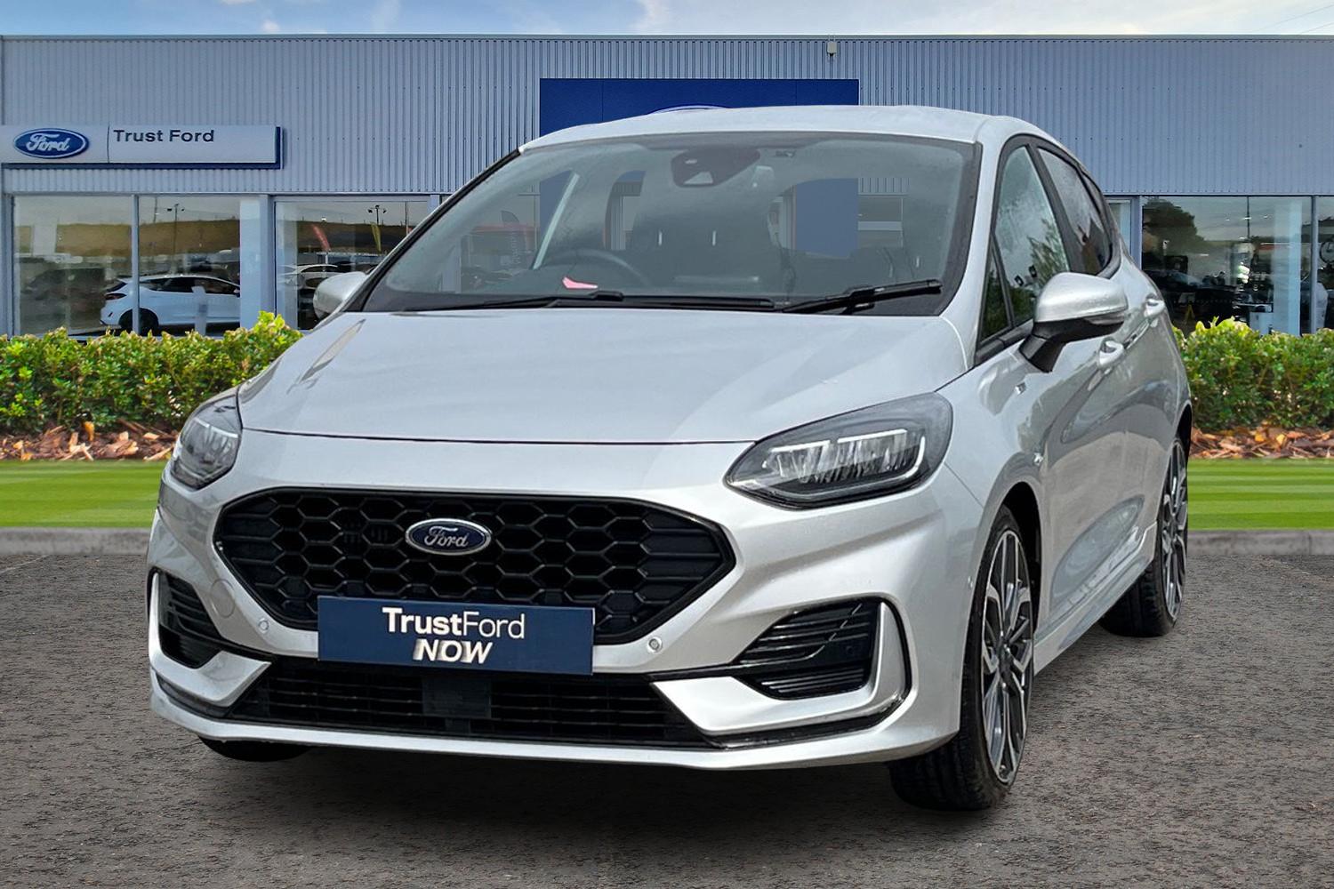 Ford FIESTA Photo 4