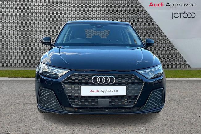AUDI A1 Photo 8