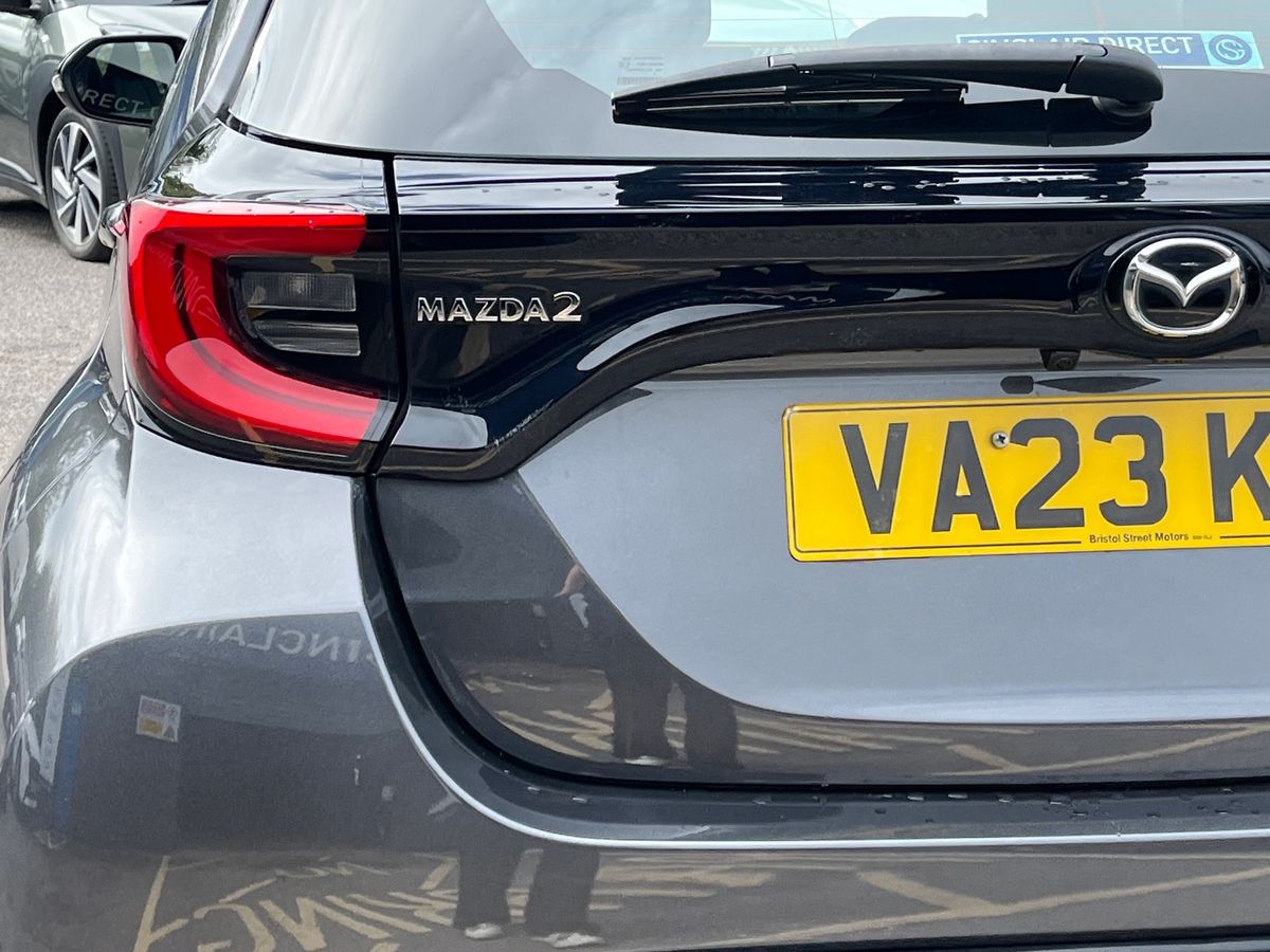 Mazda Mazda2 HYBRID Photo 17