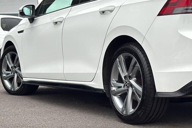 VOLKSWAGEN Golf Photo 49