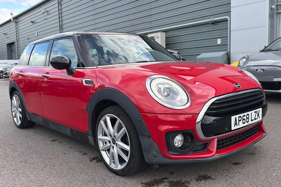 MINI Clubman Photo autoimg-1aa6df98da756adf2ea59616c088f91959956367.jpg