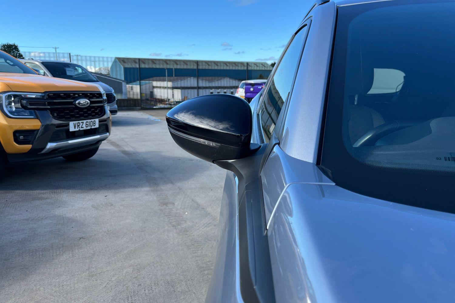 Peugeot 2008 Photo 23