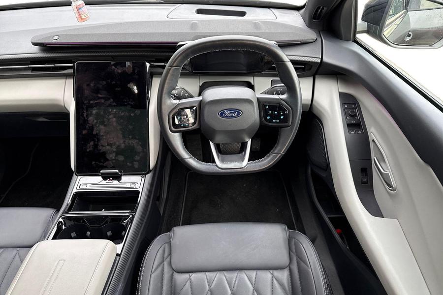 Ford Explorer Photo autoimg-1aaaa5f1d3cb5db139d1a343d21d051a374d77e3.jpg