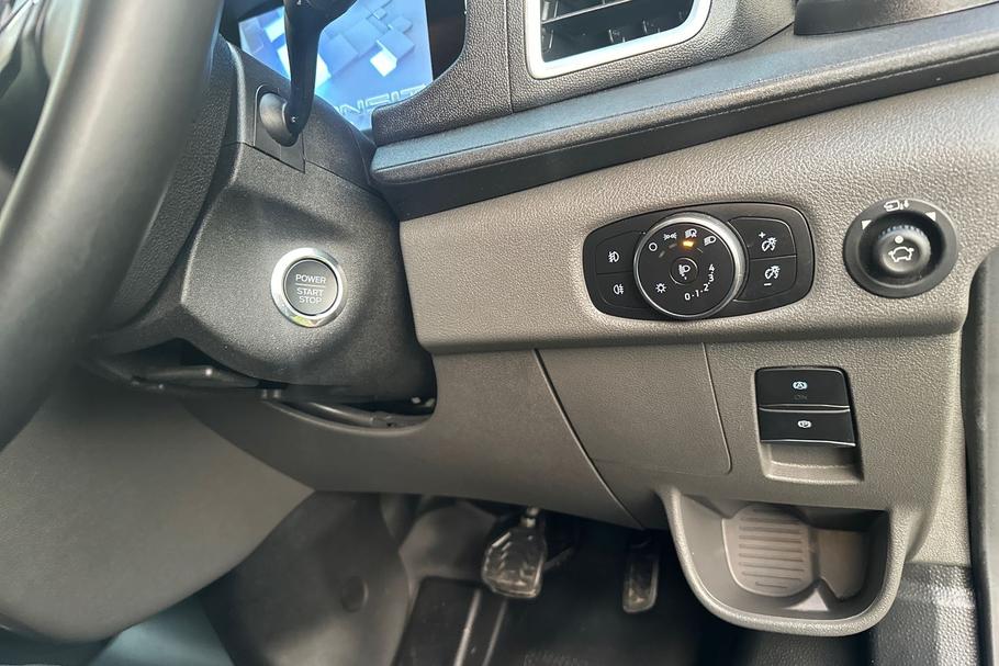 Used Ford TRANSIT 19