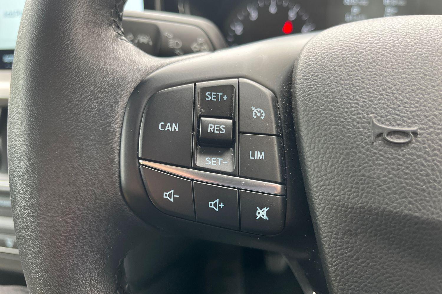 Ford FOCUS Photo 35