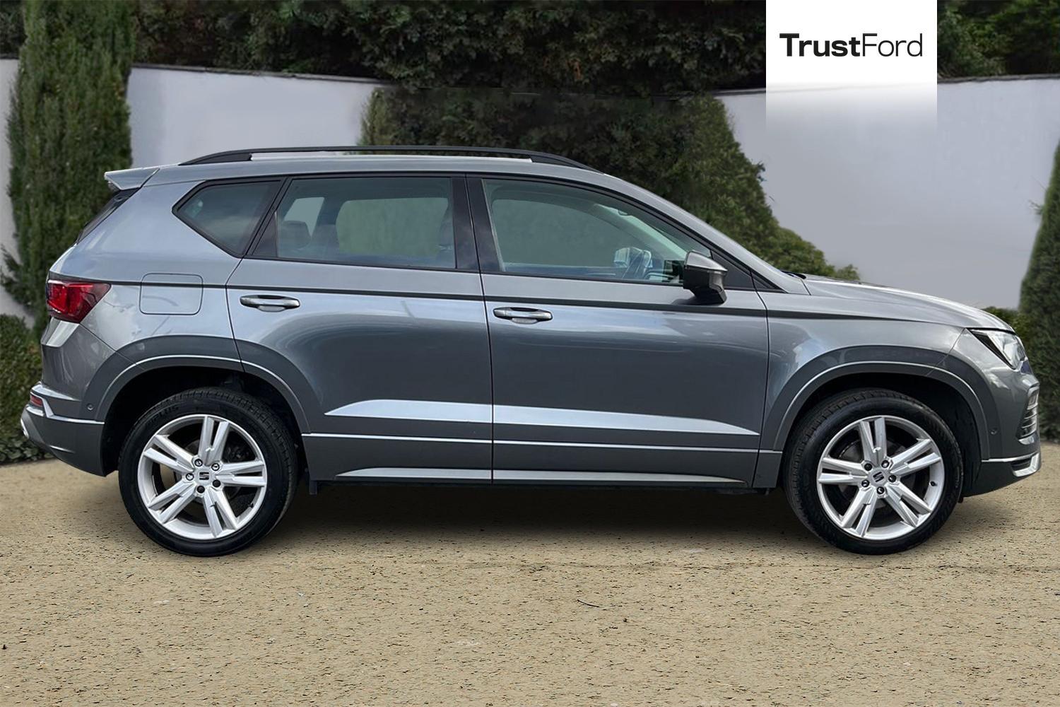 SEAT ATECA Photo 2