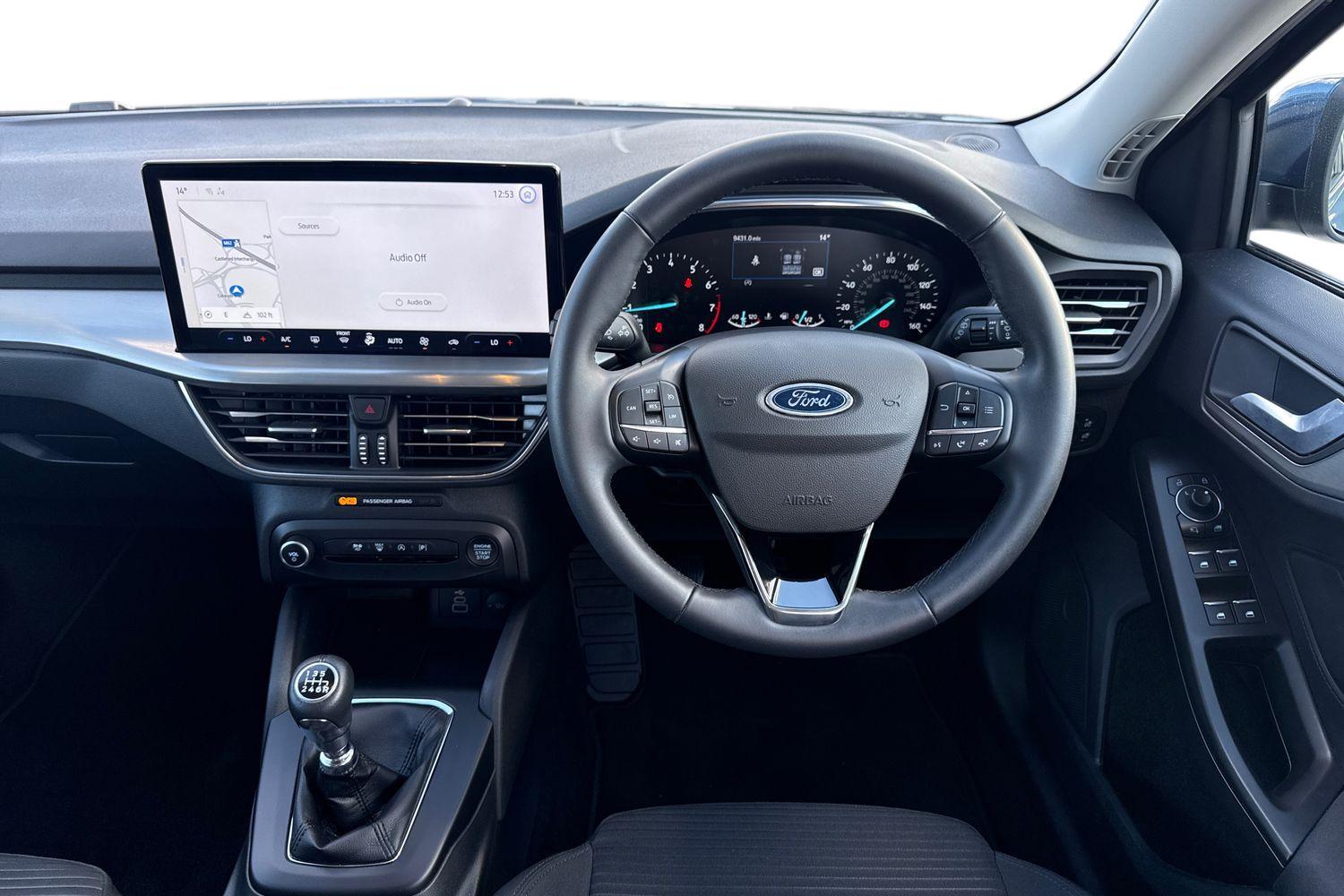 Ford FOCUS Photo 10