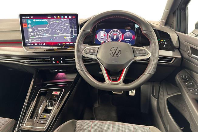 Volkswagen Golf Photo 11