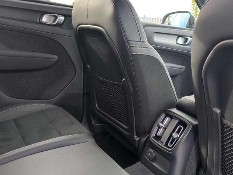 Used Volvo XC40 KN22BFE 38