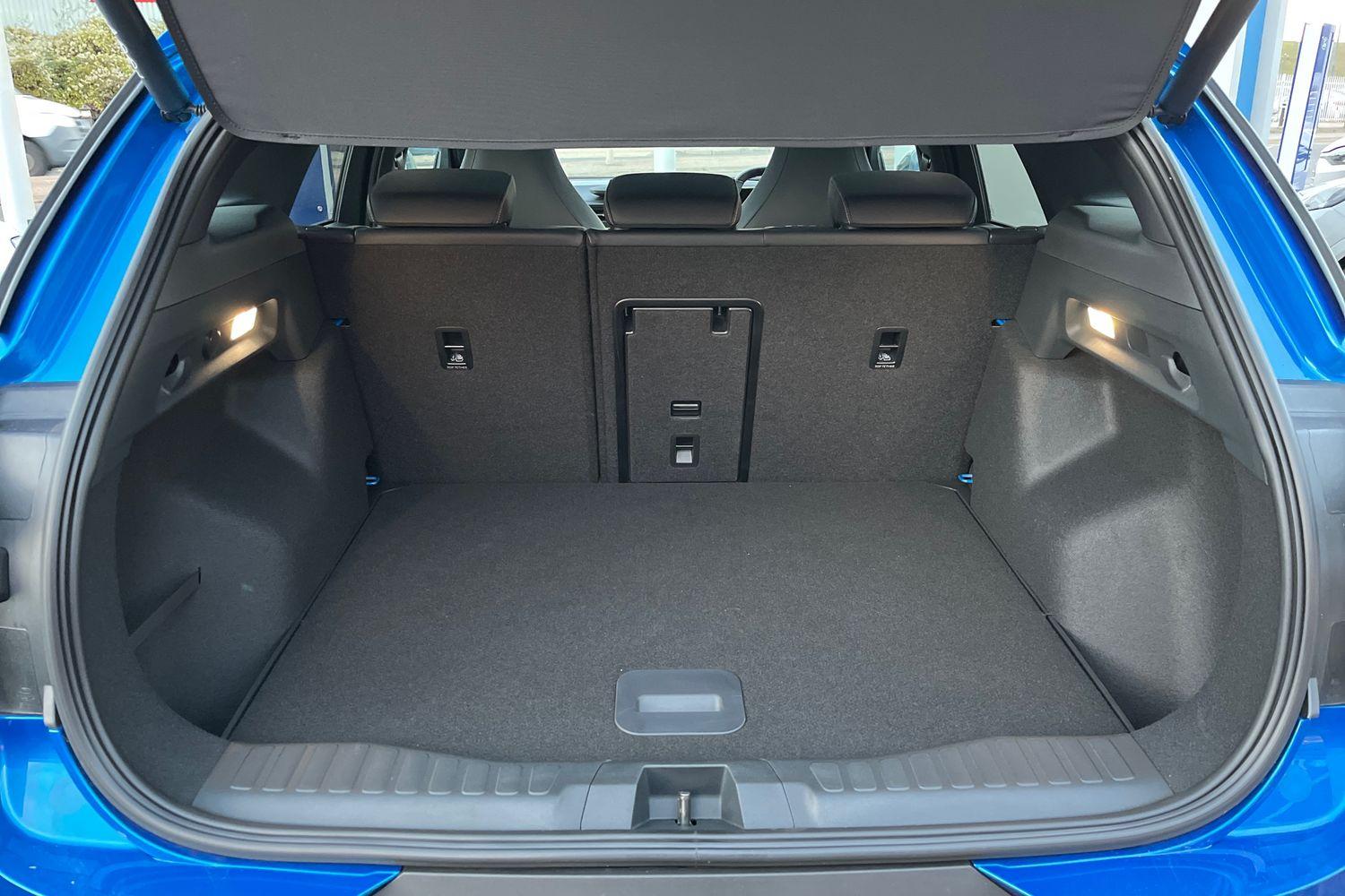 Ford Explorer Photo 20
