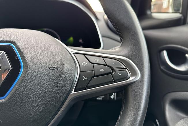 RENAULT Zoe Photo 17
