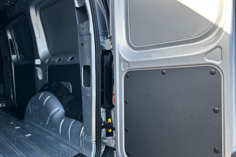Used FORD TRANSIT CONNECT WN25HNW 28