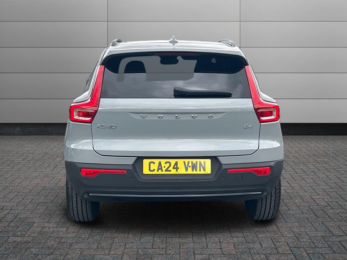 Volvo XC40 Photo 5