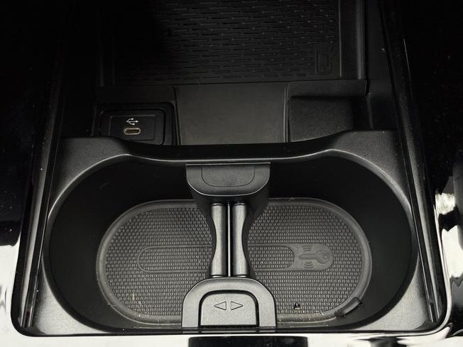 MERCEDES-BENZ CLA Photo 47