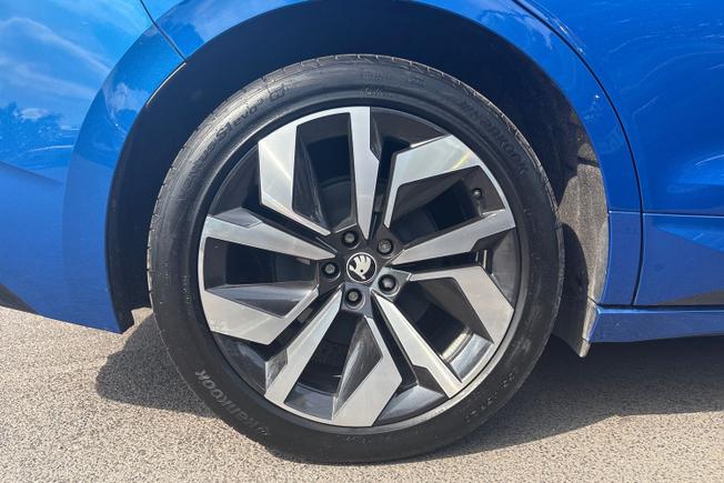 ŠKODA Enyaq Photo 5