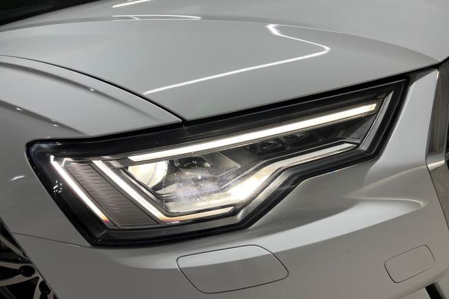 AUDI A6 Avant Photo 19