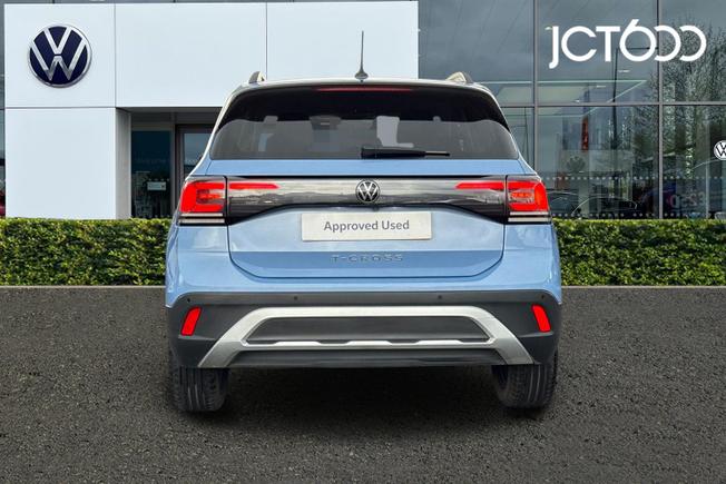 VOLKSWAGEN T-Cross Photo 7