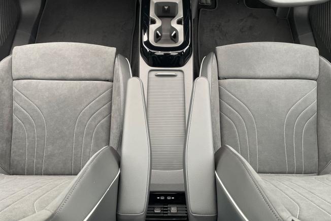 VOLKSWAGEN Id.5 Photo 43