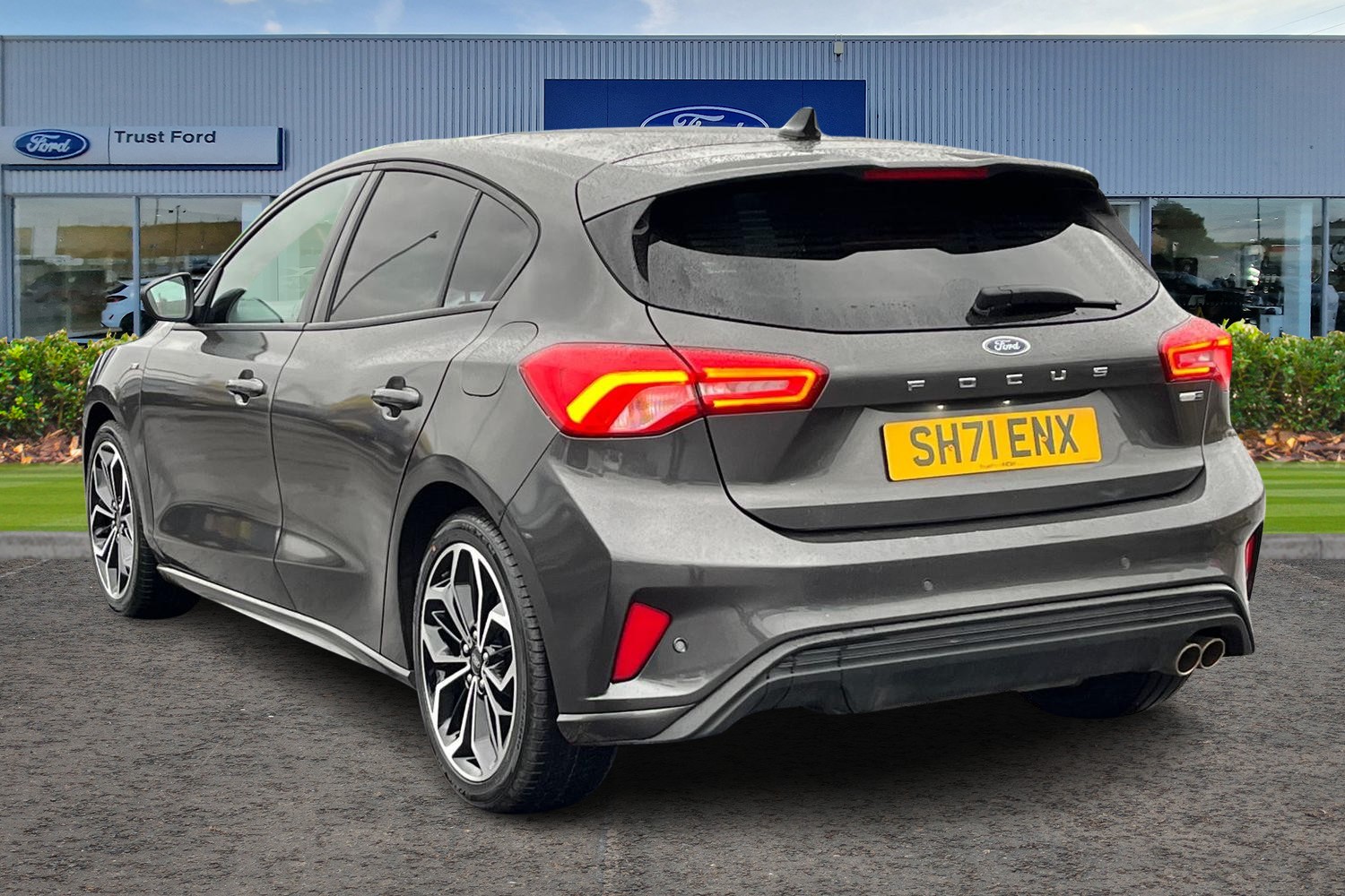 Ford Focus Photo 1