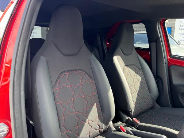 Toyota Aygo X Photo autoimg-1ad2315f41fef0a858602675cd45b133d2a78b05.jpg