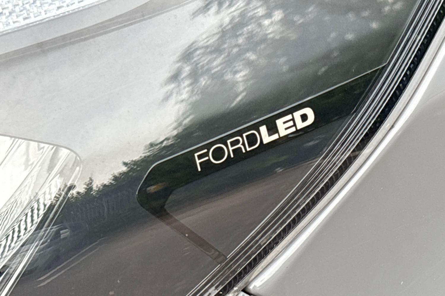 Ford TRANSIT CUSTOM Photo 8