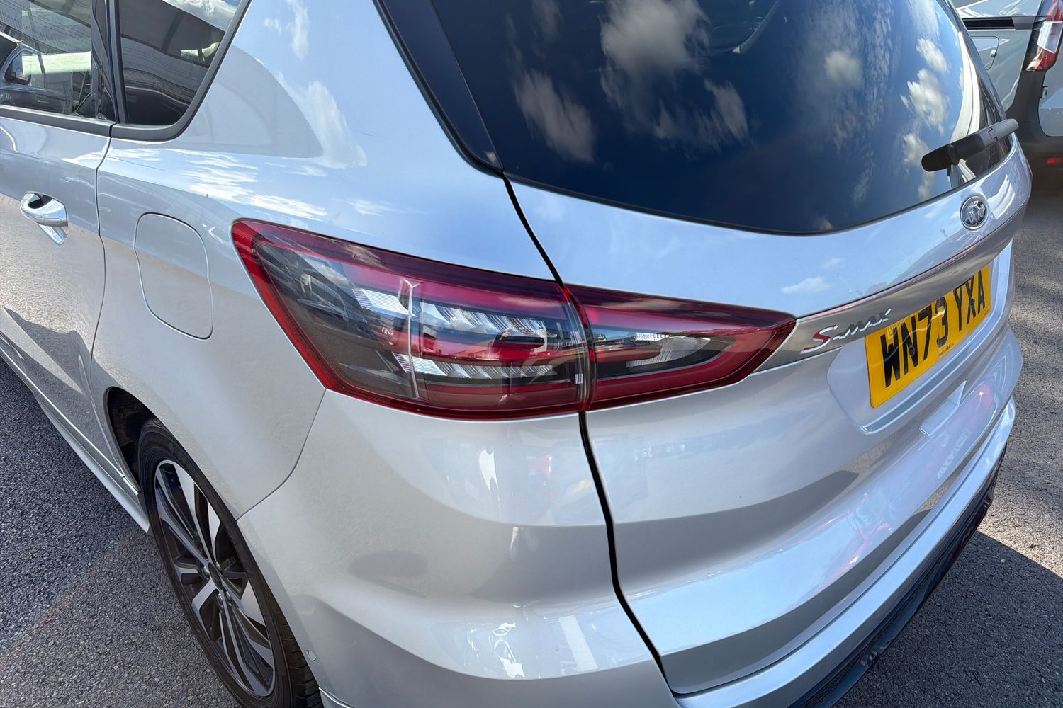 Ford S-Max Photo 37