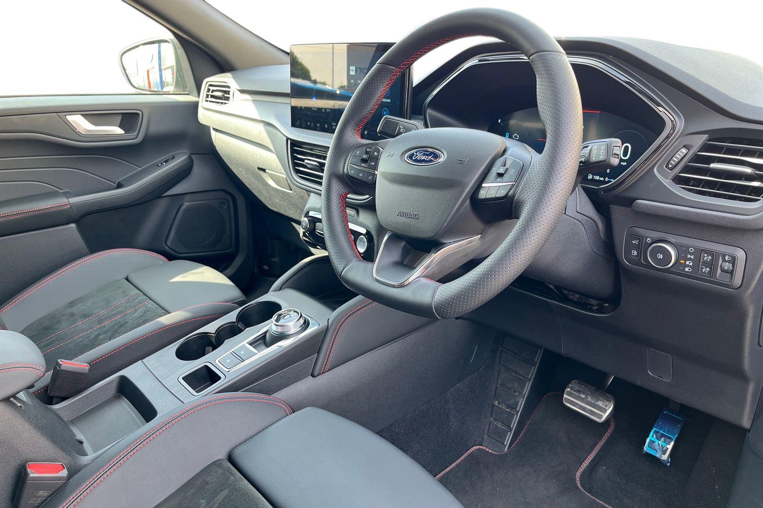 Ford KUGA Photo 8