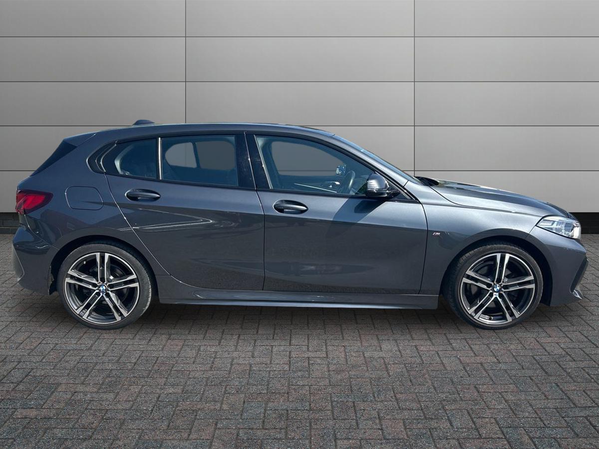 BMW 1 Series Photo 4