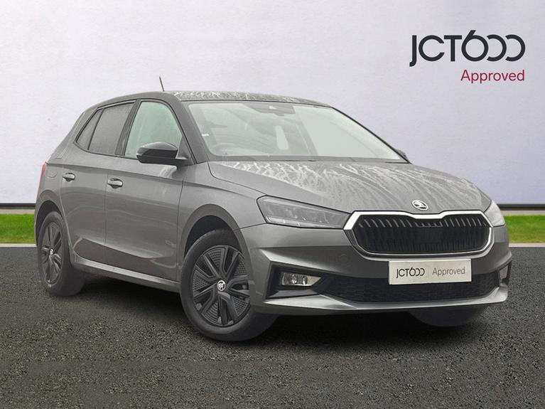 Used 2023 ŠKODA Fabia 1.0 MPI Colour Edition Hatchback 5dr Petrol Manual Euro 6 (s/s) (80 ps) Grey at JCT600