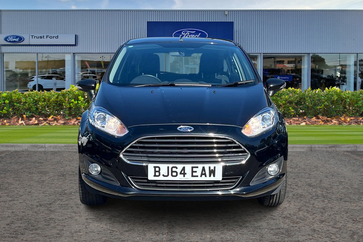 Ford Fiesta Photo 5