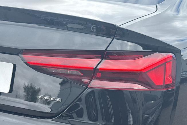 AUDI A5 Photo 18
