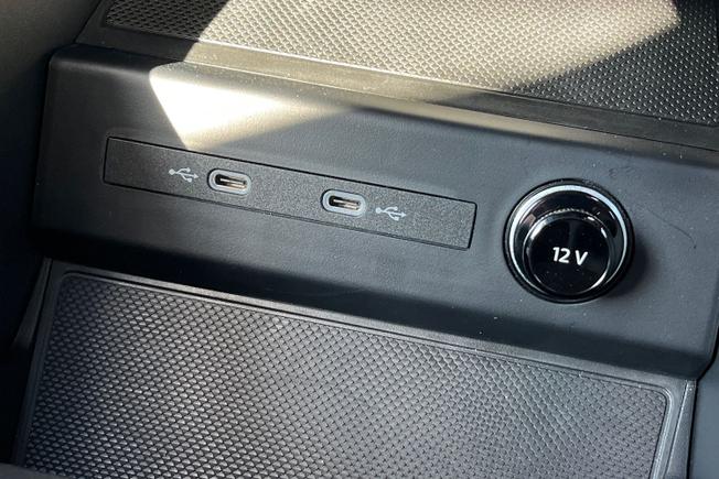 Audi Q4 e-tron Photo 40