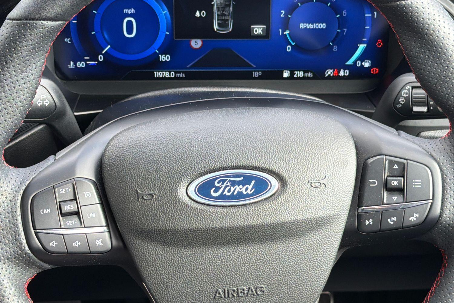 Ford FOCUS Photo 11
