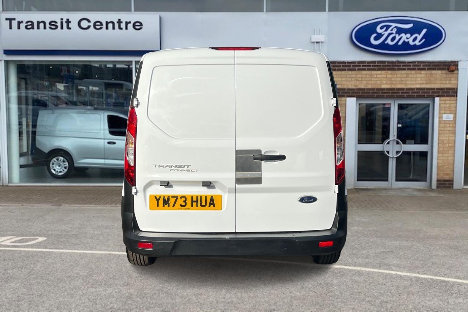 Ford TRANSIT CONNECT Photo 12