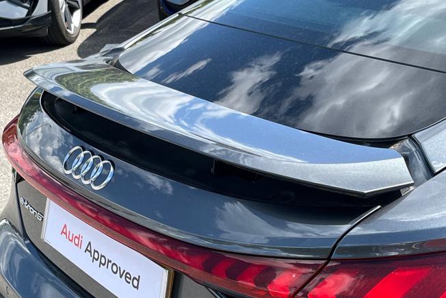 AUDI E-Tron Gt Photo 35