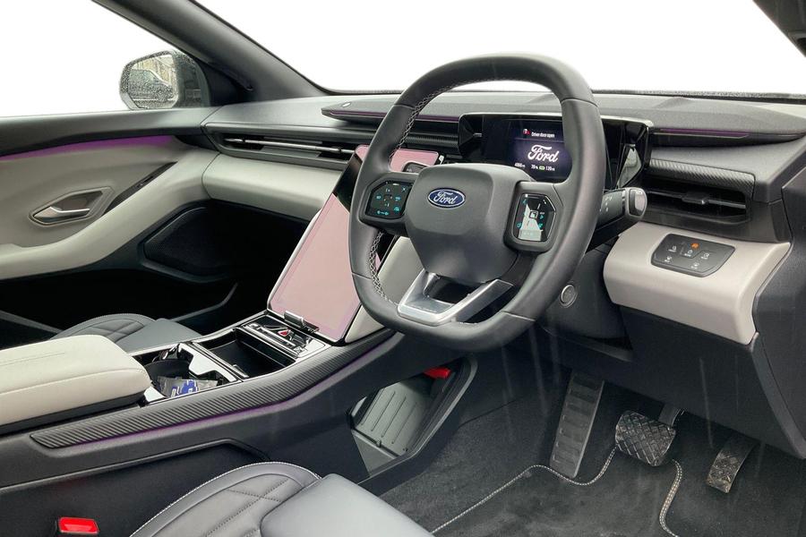 Ford Explorer Photo autoimg-1aefa2f516fd393d8a3943e5dfc4c3917b5d39fe.jpg