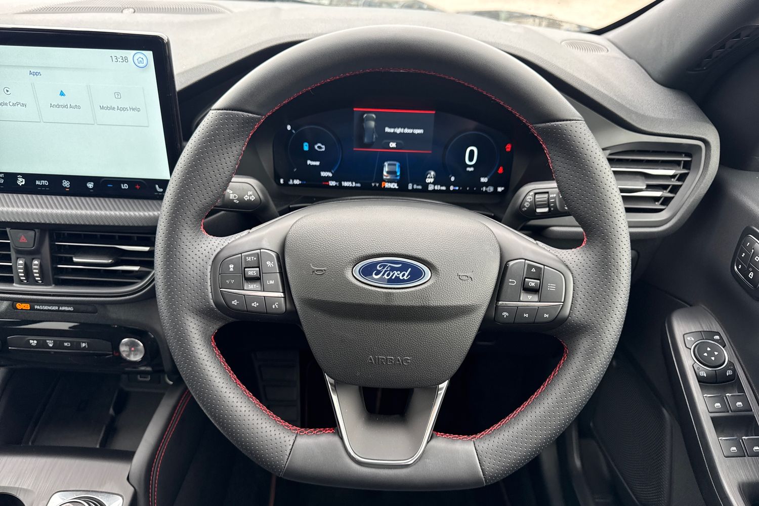 Ford KUGA Photo 11