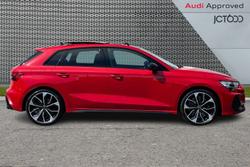 AUDI S3 Photo 4