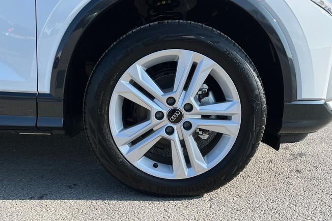 AUDI Q2 Photo 5