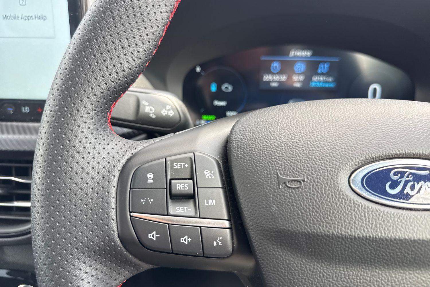 Ford KUGA Photo 31