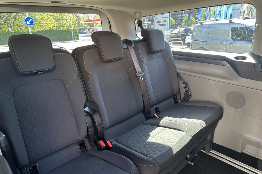 Used FORD TOURNEO CUSTOM LF74TMW 30
