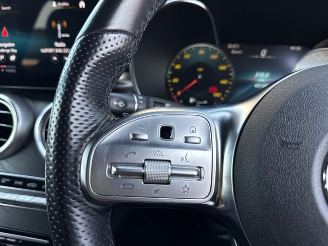 MERCEDES-BENZ Glc Photo 16