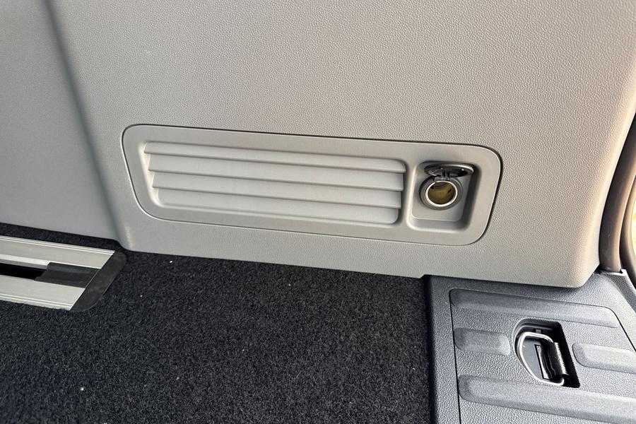 Ford Tourneo Custom Photo autoimg-1afe118b5e370667dae99eb5406f501e23e3bf66.jpg